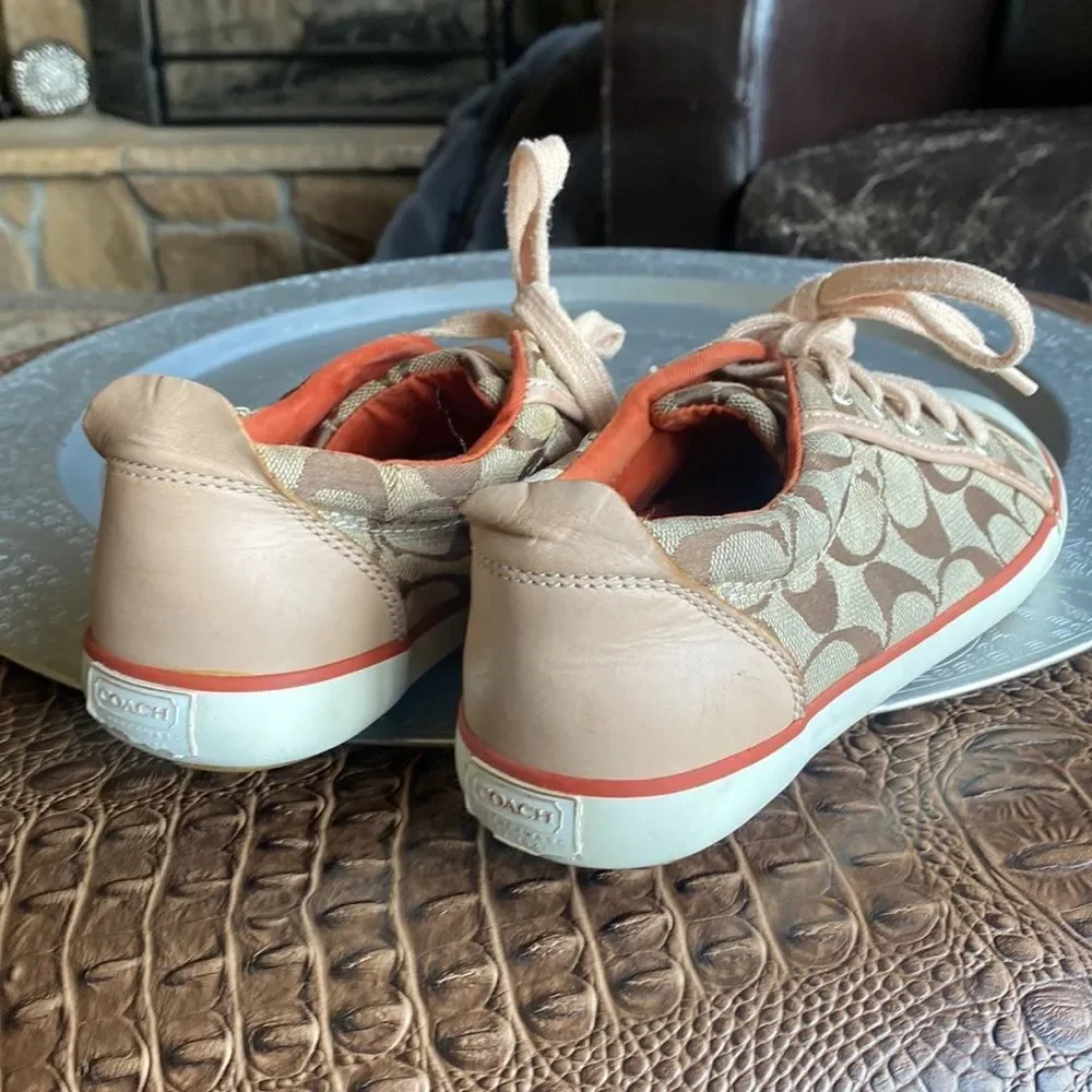 Coach leather wear Barrett Shoes 6.5 brown orange $165